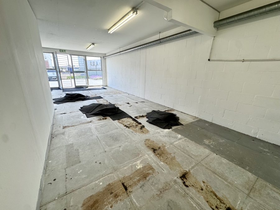 To Let commercial Property for Rent in Montague Gardens Western Cape